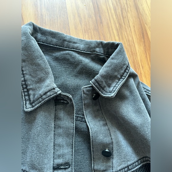 Flared jean jacket, black - Picture 3 of 8